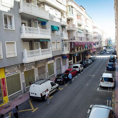 Holiday La Loma Apartment Torrevieja Buitenkant foto