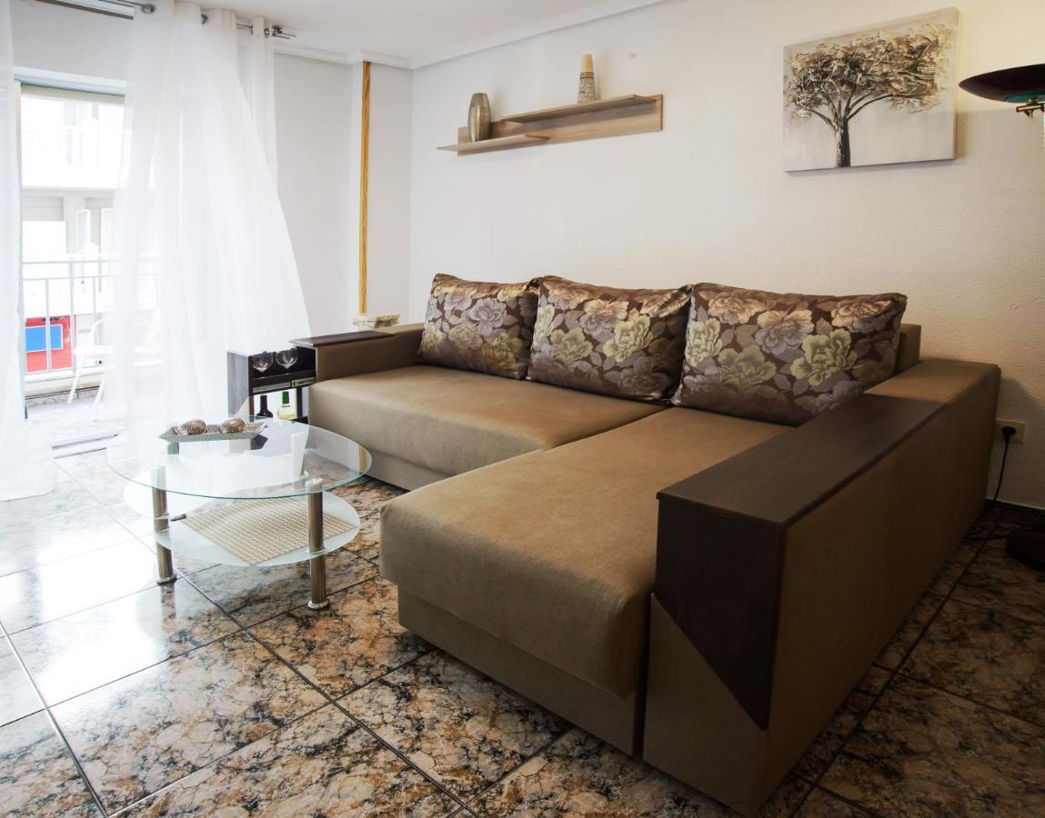 Holiday La Loma Apartment Torrevieja Buitenkant foto